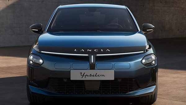 Lancia Ypsilon Cassina: Με αυτό ξεκινάει η αναγέννηση της φίρμας (εικόνες)