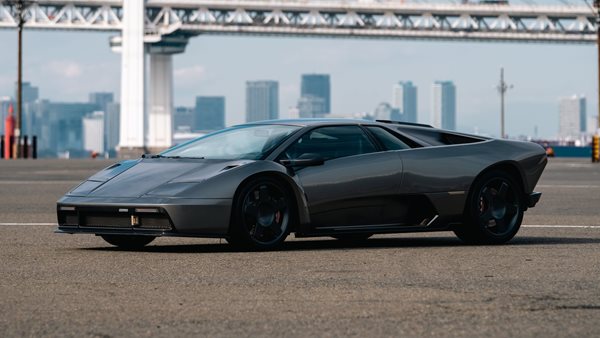 Η Lamborghini Diablo ως restomod ξυπνάει τα παιδικά μας όνειρα