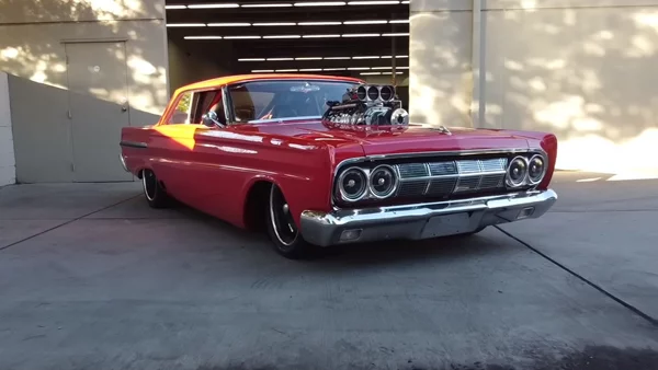 Video: Ένα viral τρακάρισμα και οι εξηγήσεις του