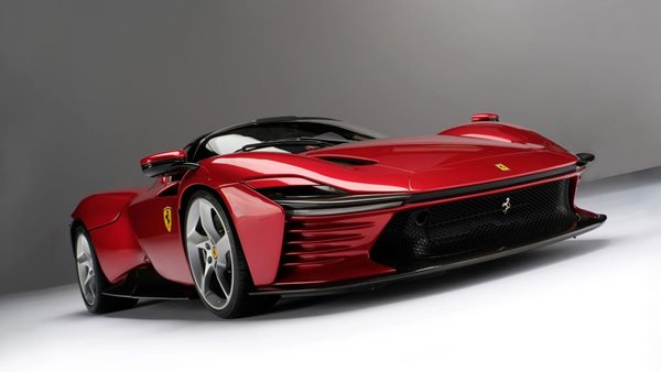 H Ferrari Daytona SP3 της Amalgam δική σου μόνο με 14.000 ευρώ