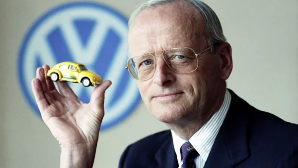 Πέθανε ο Carl Hahn, o "μεταρρυθμιστής" της Volkswagen