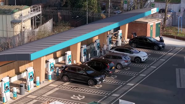 Πόσα ηλεκτρικά αυτοκίνητα πουλήθηκαν παγκοσμίως τον Σεπτέμβριο-δείτε το απίστευτο νέο ρεκόρ