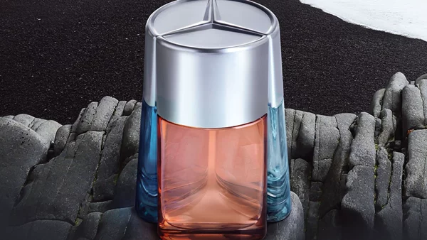 Γη, θάλασσα και αέρας σε άρωμα από την Mercedes-Benz