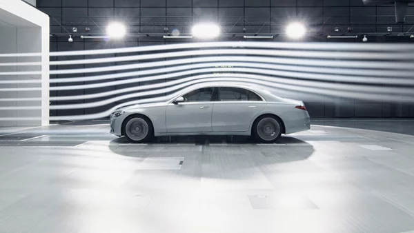 Επιστήμονες λένε ότι αυτοκίνητα που δονούνται θα έχουν καλύτερη αεροδυναμική