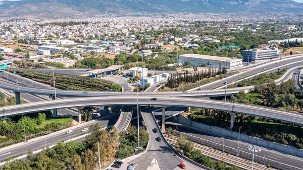 Κλείδωσε η χρηματοδότηση της Αττικής Οδού