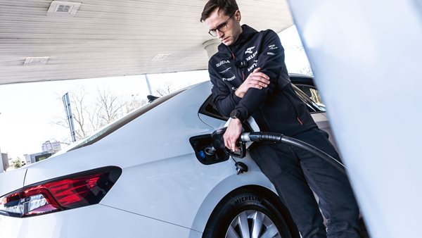 Diesel αυτοκίνητο έκανε απίστευτο ρεκόρ χαμηλής κατανάλωσης-δείτε ποιο μοντέλο