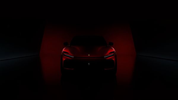 Τι ρόλο θα παίξει για την Ferrari η SUV Purosangue