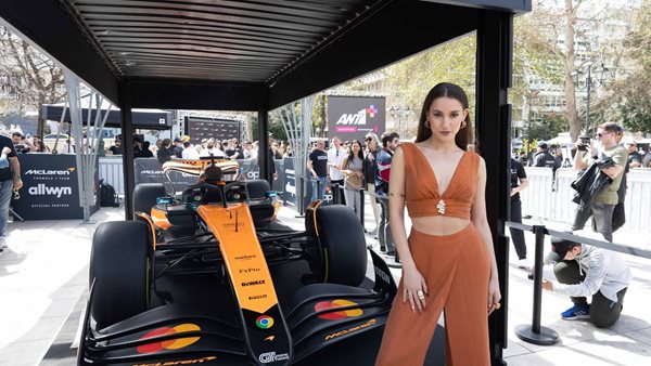 H McLaren MCL39 χάρισε μοναδικές στιγμές στην Αθήνα