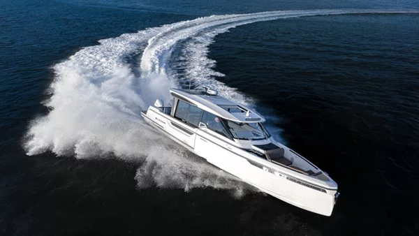 Το Saxdor 400 GTC κερδίζει το Best of Boats Award 2024 στην κατηγορία ‘Best for Fun’
