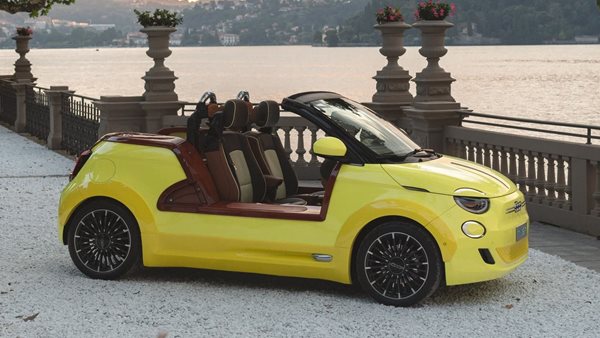 Fiat 500e Tender 2: Εκεί που η στεριά συναντά τη θάλασσα