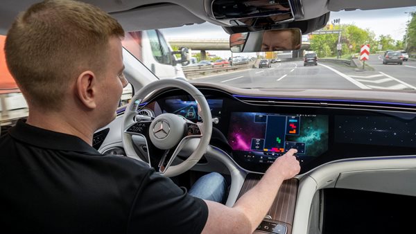 Αυτόνομη οδήγηση: Η Mercedes έκανε την έκπληξη
