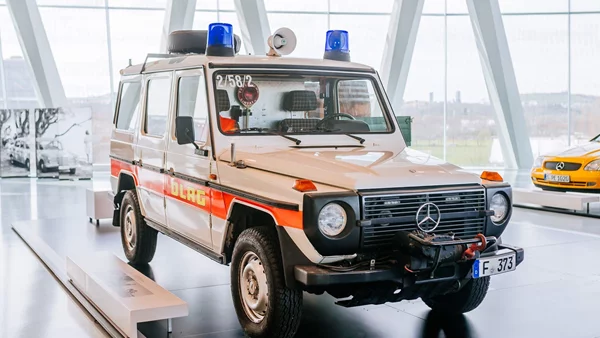 Το θρυλικό Mercedes 230 G της DLRG βγαίνει στην σύνταξη μετά από 40 χρόνια στη διάσωση