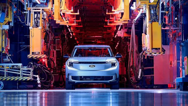 Ξεκίνησε η παραγωγή του Ford Exploxer στην Ευρώπη-οι πρώτες εντυπωσιακές εικόνες