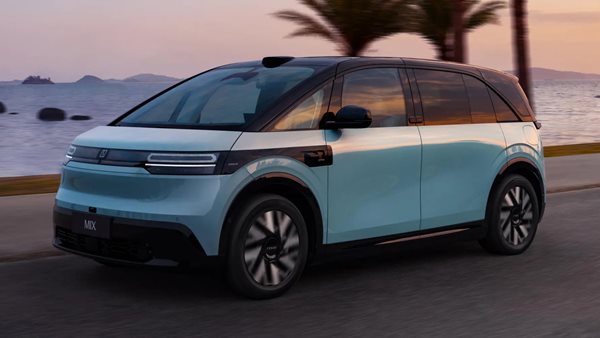 Το Zeekr Mix συνεχίζει την επιστροφή των MPV