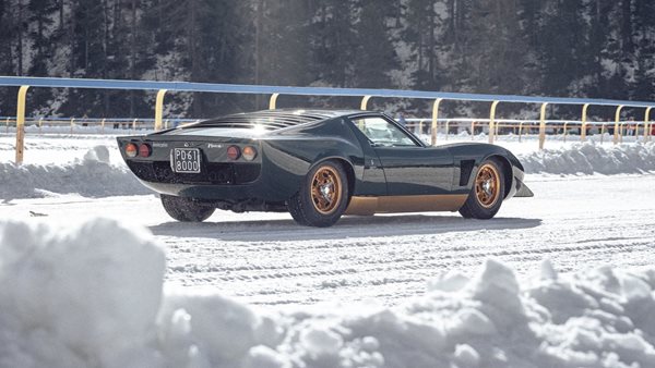 Έχουμε εικόνες της μοναδικής Lamborghini Miura P400 S "Millechiodi"