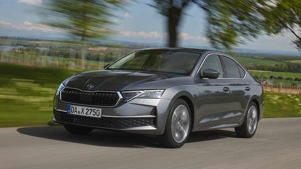 Skoda Octavia: Αυτό είναι το νέο μοντέλο του δημοφιλούς sedan