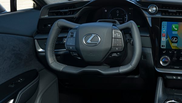 H Toyota θέλει εργοστάσιο ηλεκτρικών Lexus στην Κίνα αλλά με "περιποίηση" Tesla