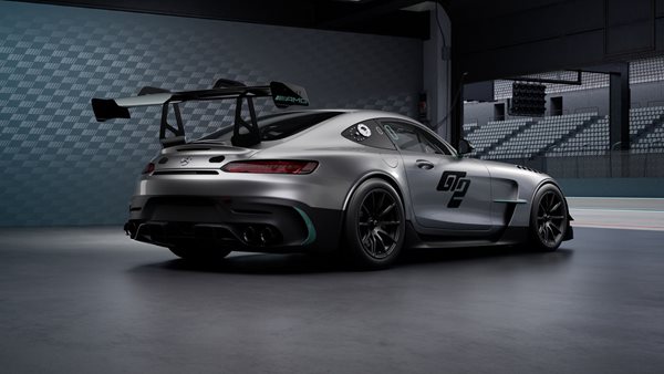 Mercedes-AMG GT2: Το αγωνιστικό θηρίο των 707 ίππων