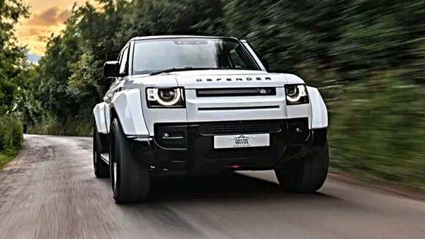 Αυτό συμβαίνει σε ένα Defender όταν επεμβαίνει η Arctic Trucks