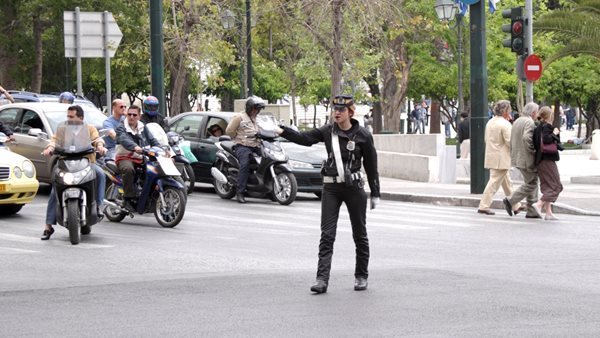 Διακοπή κυκλοφορίας στη Λ. Μαραθώνος-Δείτε πότε και γιατί