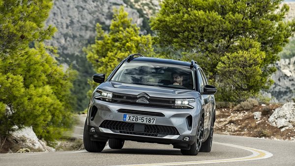 Citroen C5 Aircross 1.5 BlueHDi EAT8: Υπόδειγμα