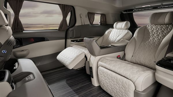 Δεν θα πιστέψεις ποιο αυτοκίνητο έχει αυτό το εσωτερικό (video)