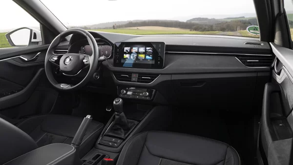 Έρευνα: Από τα νέα αυτοκίνητα λείπει κάτι πολύ βασικό