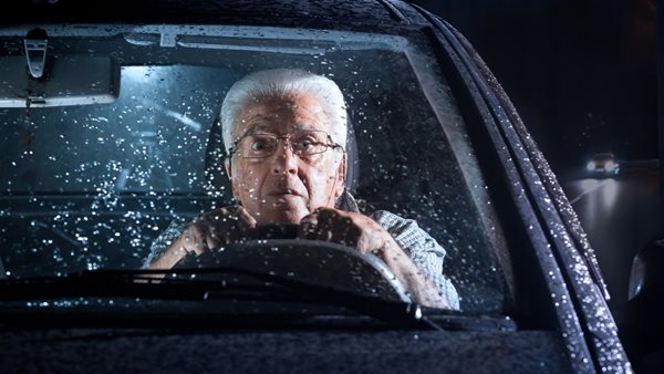 Ο χειρότερος οδηγός του 2023 είναι 75χρονος Έλληνας και έφαγε πρόστιμο 12.560 ευρώ