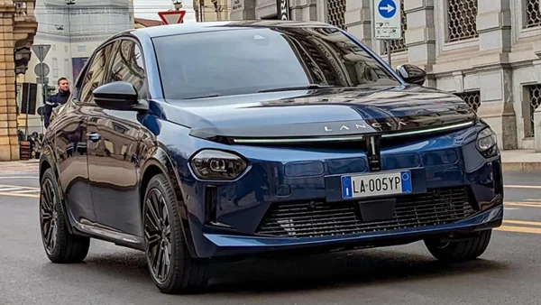 Νέα διαρροή για την Lancia Ypsilon (video & photos)