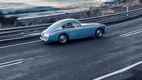 Video: Η συγκινητική ιστορία της παλαιότερης Ferrari στον κόσμο