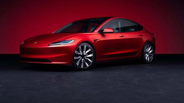 Αυτό είναι το νέο Tesla Model 3 με 554 χλμ. αυτονομίας-τιμές στην Ελλάδα
