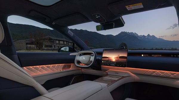 Nio ET9: Κυκλοφόρησε το ηλεκτρικό αυτοκίνητο που όλοι περίμεναν