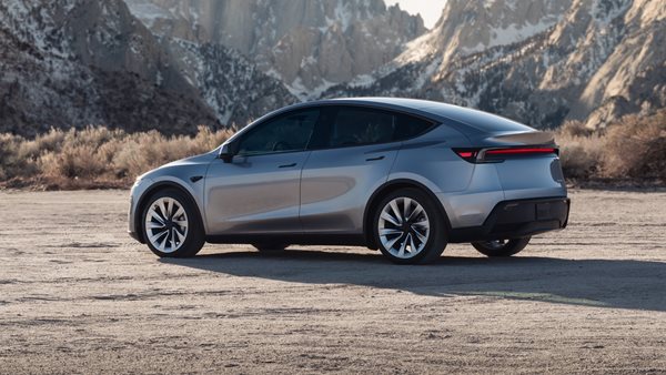 Στην Ελλάδα το νέο Tesla Model Y-πόσο κοστίζει