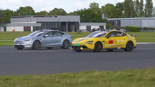 Tesla Model S Plaid vs Xiaomi SU7 Ultra: Τα ηλεκτρικά αυτοκίνητα των ρεκόρ στην απόλυτη κόντρα