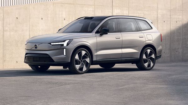 Volvo: Κάποιες λειτουργίες θα λείπουν στα πρώτα EX90-πώς θα προστεθούν