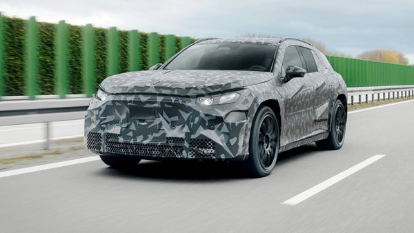 Αυτή είναι η πρώτη εικόνα του νέου SUV υψηλών επιδόσεων της Mercedes