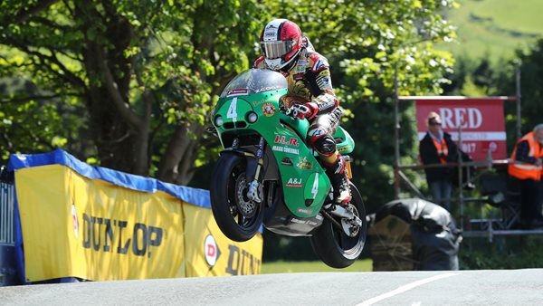 Isle of Man TT: Ο πιο θανατηφόρος αγώνας στον κόσμο