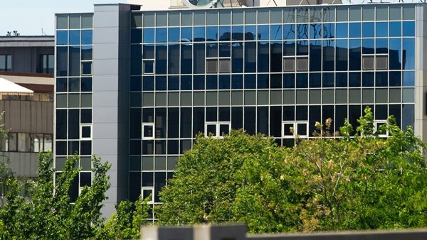 Χιλιάδες απολύσεις σε μια ακόμη γερμανική φίρμα αυτοκινήτων