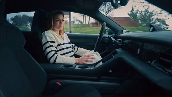 Η Μαρία Σάκκαρη πρέσβειρα της Porsche Greece για 5η συνεχόμενη χρονιά