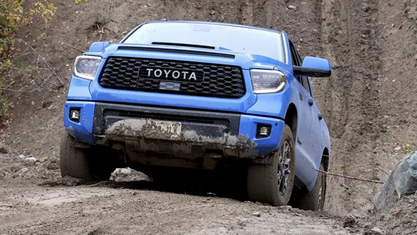 Αυτό το Toyota Tundra είναι ηρωϊκό: κατάφερε να διανύσει 1,4 εκατ. χιλιόμετρα