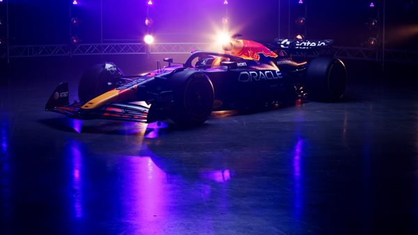 F1: Αποκαλύφθηκε η Red Bull RB21-το πρώτο μονοθέσιο που δεν σχεδίασε ο Newey