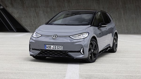 Θερμικό Golf GTI και ηλεκτρικό ID.3 GTX: Ποιο είναι καλύτερο