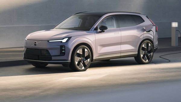 Επίσημο: Το νέο Volvo XC70 θα έρθει στην Ευρώπη και δημιουργεί νέα δεδομένα στα PHEV