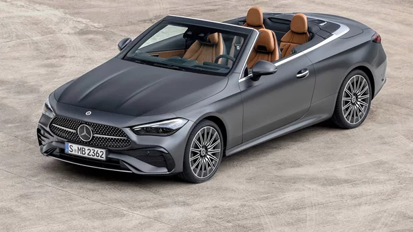 Αυτή είναι η νέα Mercedes CLE Cabriolet-πιο ευρύχωρη και τεχνολογικά προηγμένη