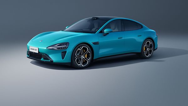 Xiaomi SU7: Οι παραγγελίες του χτύπησαν κόκκινο