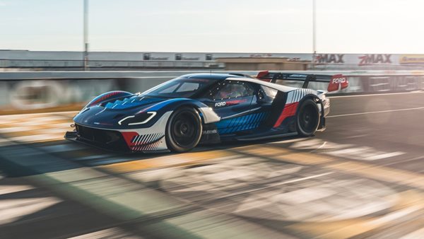 Το εξωπραγματικό Ford GT Mk IV έκανε ντεμπούτο (εικόνες, video)
