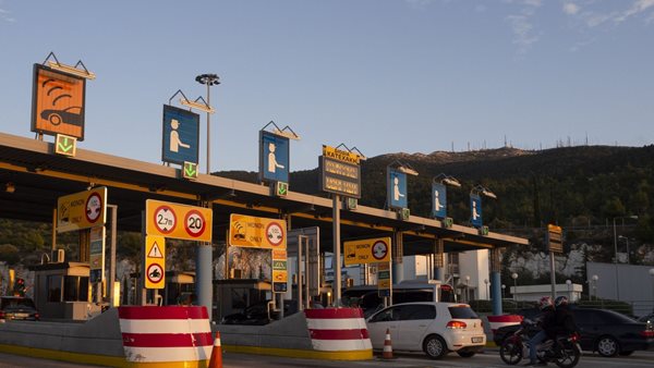 Τι θα γίνει τελικά με τις αυξήσεις στα διόδια