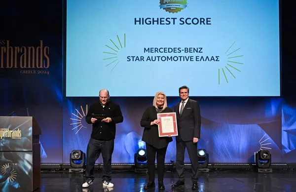 Βραβείο "Business Superbrands Greece 2024" στην Mercedes