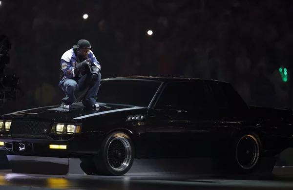 O Kendrick Lamar ανέβασε το Buick GNX στη σκηνή του Super Bowl