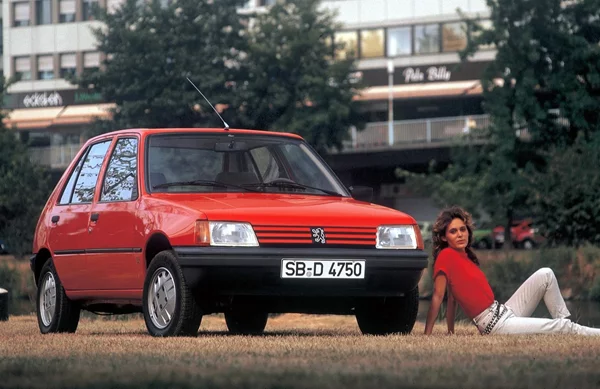 Αφιέρωμα 40 χρόνια Peugeot 205: Αυτή είναι η ιστορία του αγαπημένου supermini